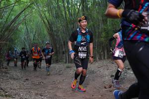 BIB: 8240, 3266
                            <button type="button" onclick="openModal(4110563)" class="btn btn-primary btn-sm float-right btn-popup" data-toggle="modal" data-target=".modal-high-quality">
                        <i class="fas fa-shopping-cart"></i> Add to Cart
                    </button>
                                            <button type="button" onclick="isThisMe(4110563, true)" class="btn btn-success btn-sm float-right btn-popup btn-isme hidden" data-toggle="tooltip" data-placement="bottom" title="นี่คือรูปของคุณใช่ไหม คลิกที่นี่เพื่อเอาเข้าอัลบั้ม">
                        <i class="fas fa-plus"></i> Add to album
                    </button>
                    <button type="button" onclick="isThisMe(4110563, false)" class="btn btn-warning btn-sm float-right btn-popup btn-isnotme hidden">
                        <i class="fas fa-ban"></i> Remove from album
                    </button>